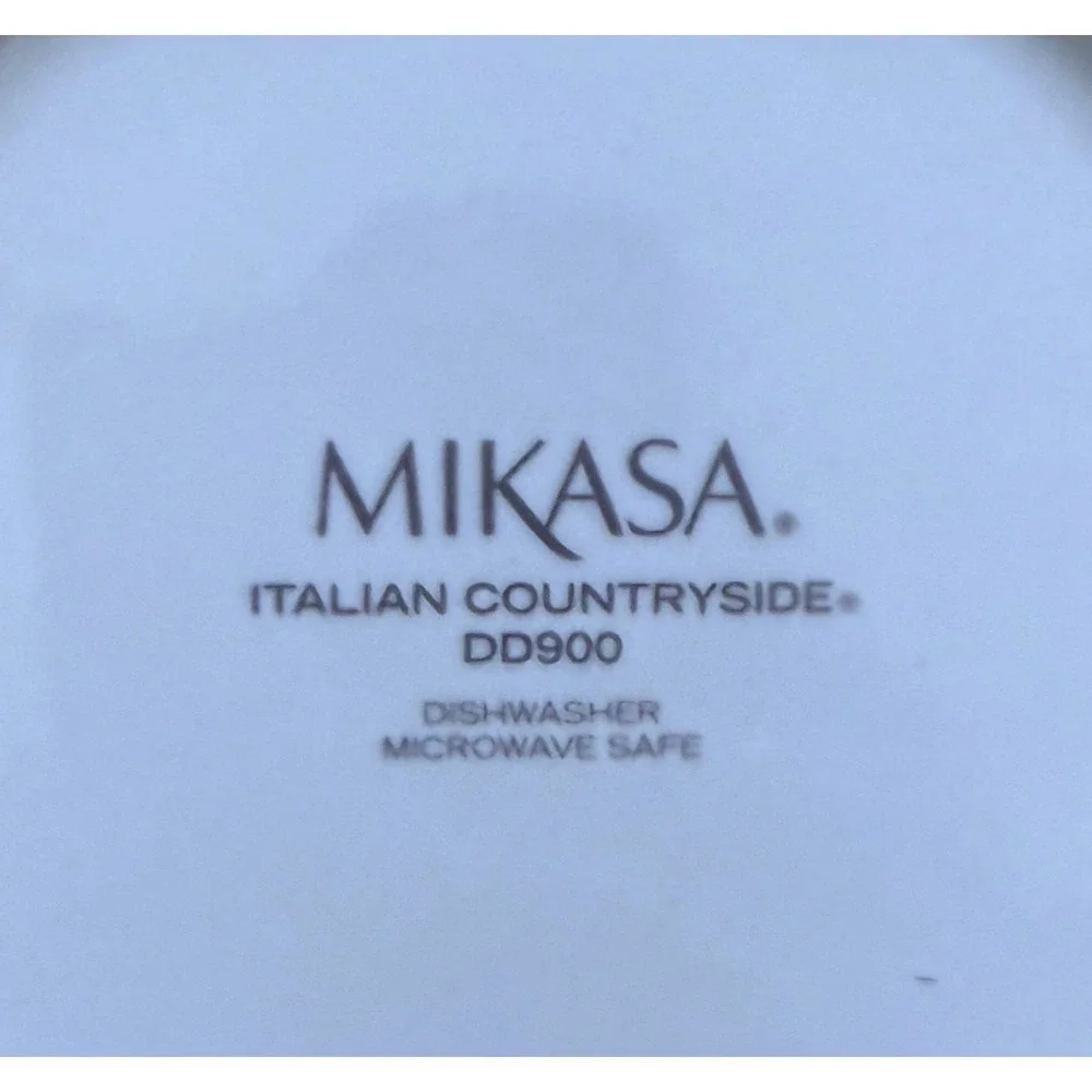 2 Mikasa Italian Countryside Salad Plates White Ribbed Stoneware DD900 8-5/8